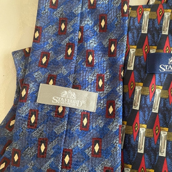 Stylish Men's 3 Silk Tie Set - Blue, Multicolor, Brown #1 - Picture 5 of 9